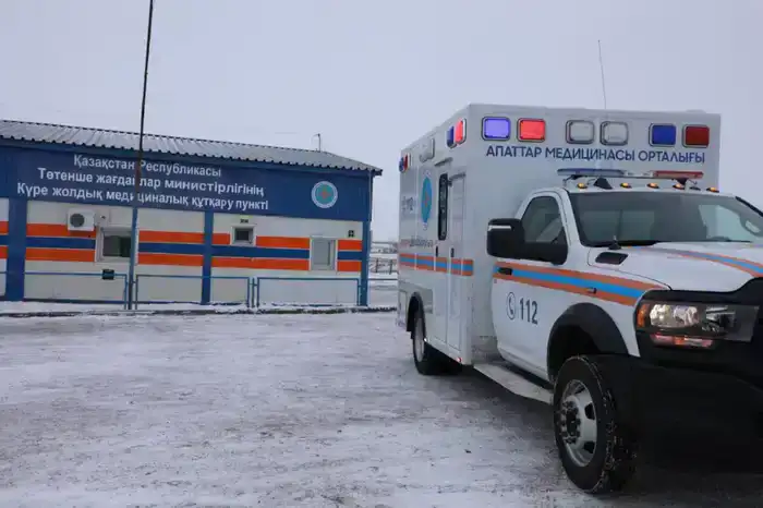 В Шетском районе Карагандинской области представлен новый реанимобиль для трассово-медико-спасательной службы МЧС РК
