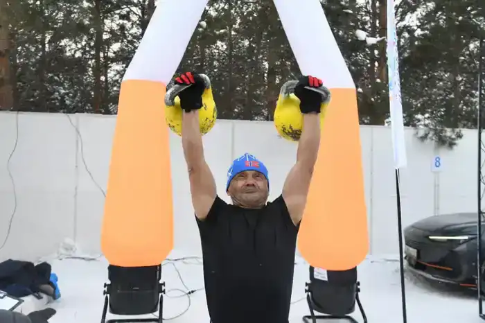 Развитие массового спорта: в Астане прошли масштабные соревнования по лыжным гонкам (6)