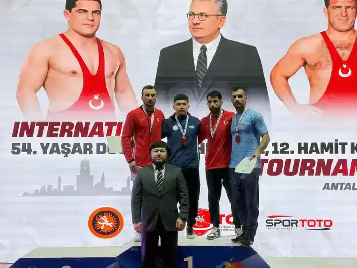 Багдат Сабаз: золотая медаль как символ триумфа на греко-римском ковре Турции