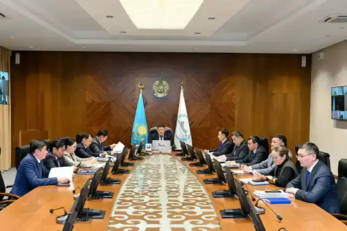 Обсуждение вопросов образования в области Абай: шаг к глобальным стандартам учебного процесса