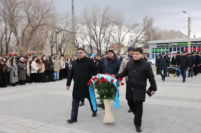 В Таразе почтили память Динмухамеда Кунаева (5)