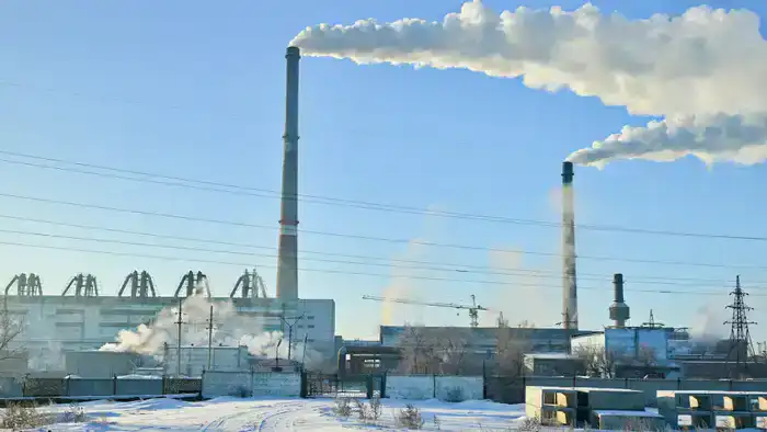 Роман Скляр проверяет реализацию проектов в Павлодарской области