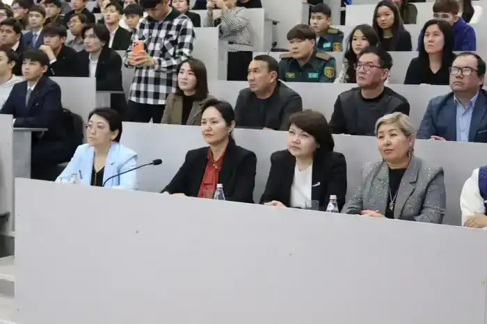 В рамках программы «AI-Sana» 100 тысяч студентов освоят алгоритмы искусственного интеллекта (2)