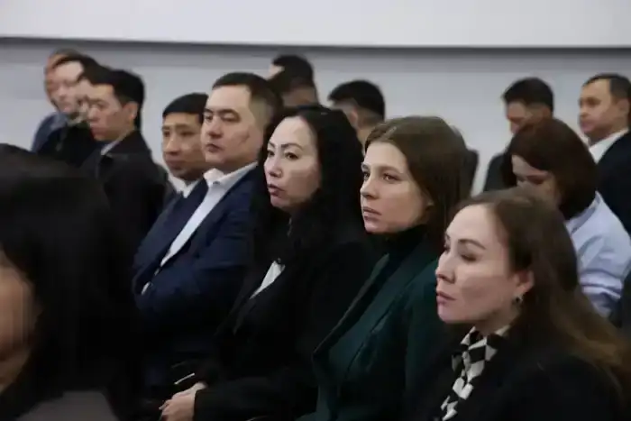 Магистранты Академии правосудия при Высшем Судебном Совете приняли участие в выездной лекции, проведённой в Кассационном суде по гражданским делам (3)