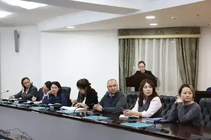 В рамках реализации программы правового всеобуча для сотрудников Аппарата Высшего Судебного Совета проведены очередные обучающие семинары, направленные на повышение профессионального уровня и правовой культуры государственных служащих (6)