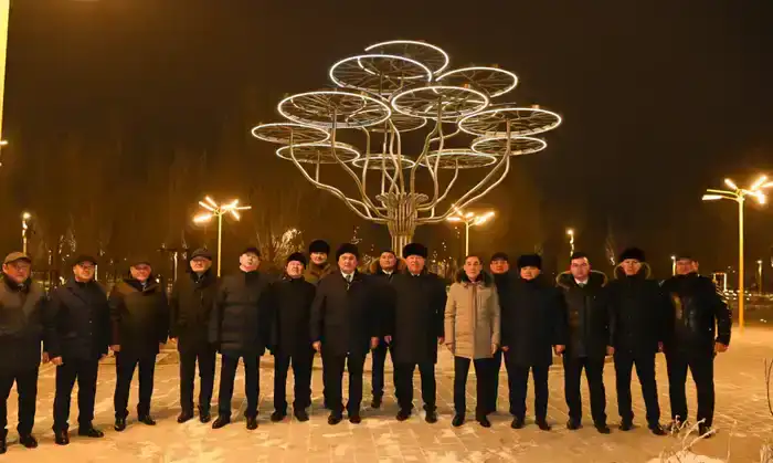 Глава региона ознакомился с ходом реконструкции Президентского парка (6)