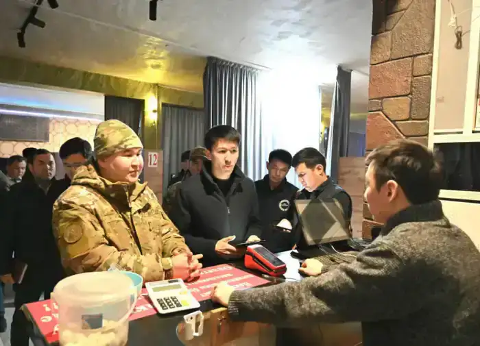 Жетысай на огне: что скрывают общественные объекты?