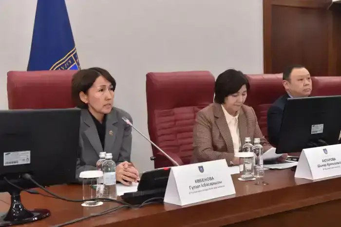 Заседание Ученого совета КазНУ по итогам юбилея Абая