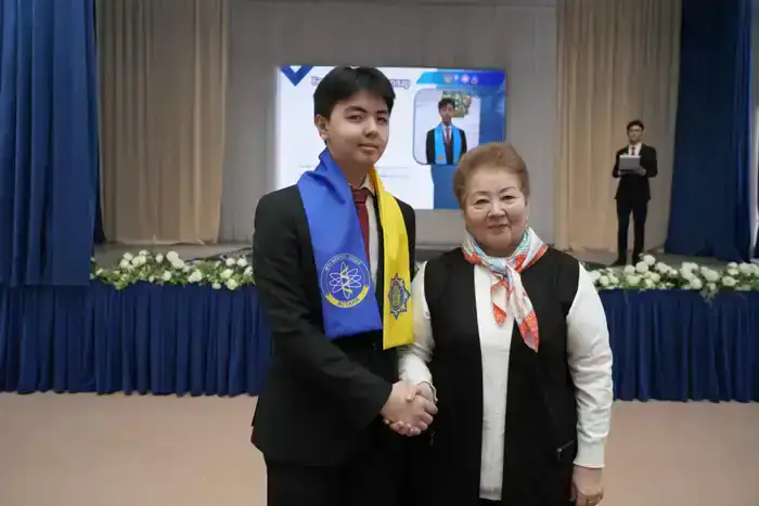 Астанинские школьники получают правовые знания через «Клуб будущих прокуроров»