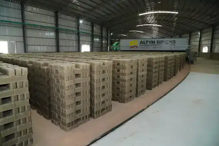 ТУРКЕСТАН: В ОРДАБАСИНСКОМ РАЙОНЕ РЕАЛИЗУЮТСЯ ИНВЕСТИЦИОННЫЕ ПРОЕКТЫ И СТРОЯТСЯ НОВЫЕ ЗАВОДЫ (2)