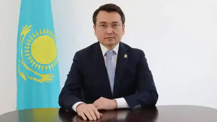 Аким Степногорска Гайдар Касенов наказан за незаконные начисления за тепло и высокие счета ЖКХ для тысяч жителей