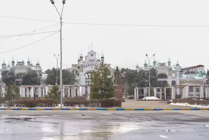 ИЗУЧЕН ПЛАН ПО ПРЕВРАЩЕНИЮ ПРИВОКЗАЛЬНОЙ ТЕРРИТОРИИ ТУРКЕСТАНА В ТУРИСТИЧЕСКУЮ ЗОНУ (6)