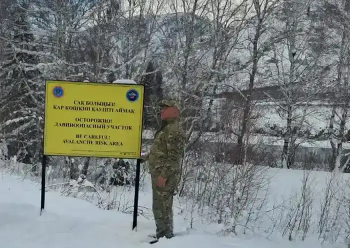 В ВКО проведено обследование лавиноопасных участков вдоль дорог (2)