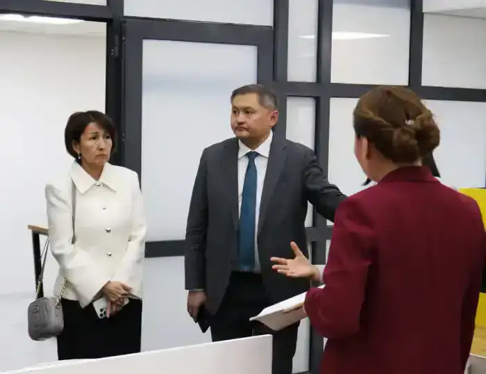 В рамках программы «AI-Sana» 100 тысяч студентов освоят алгоритмы искусственного интеллекта (4)