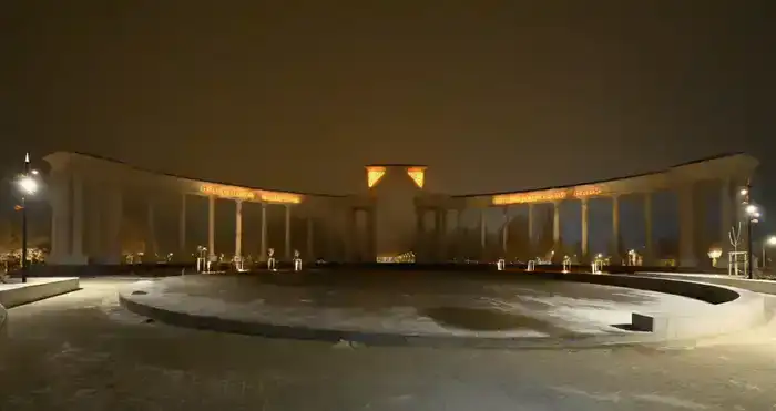 Глава региона ознакомился с ходом реконструкции Президентского парка (9)