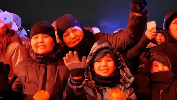 В столице в новогоднюю ночь проходят праздничные концерты (4)