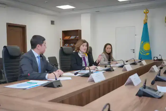 Обсуждены вопросы расширения совместных научных исследований (6)