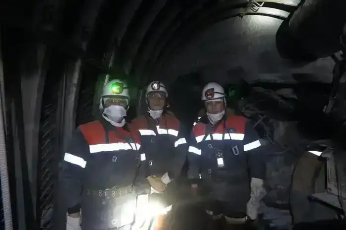 Вице-министр по чрезвычайным ситуациям посетил шахты Karaganda Komir (3)