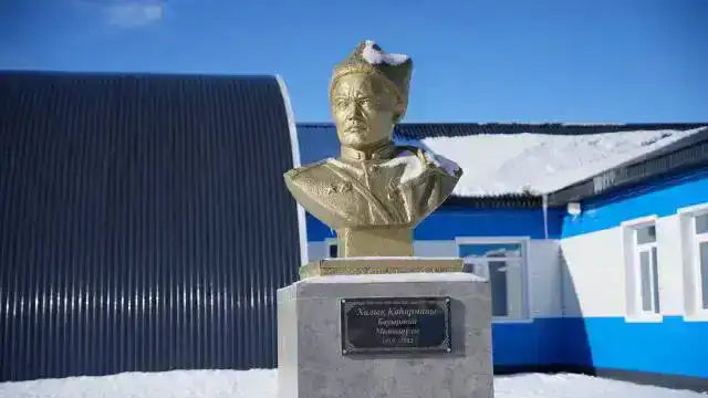 Аким ВКО Нурымбет Сактаганов проверил образовательные учреждения в Тарбагатайском районе