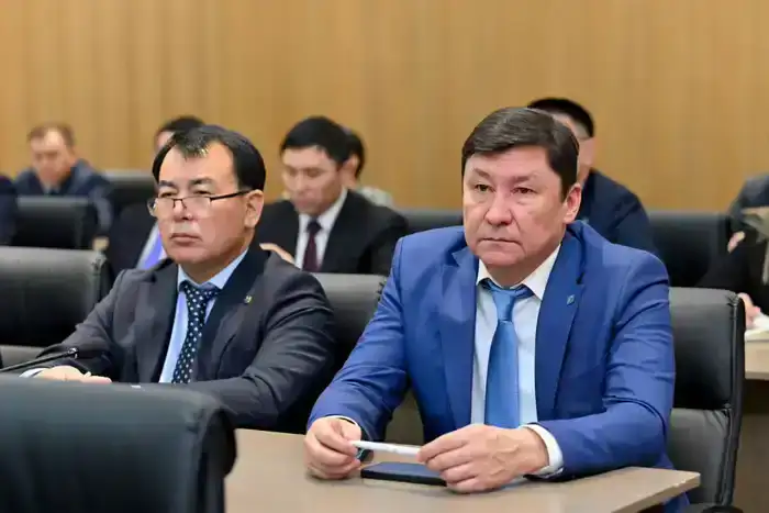 Состоялось заседание акимата области (3)