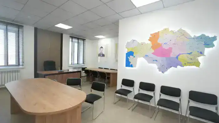 Глава МЧС продолжает реновацию пожарных частей (9)