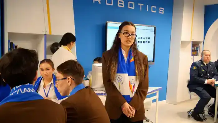 Интеллектуальную игру по обеспечению правопорядка провели среди столичных школьников (10)