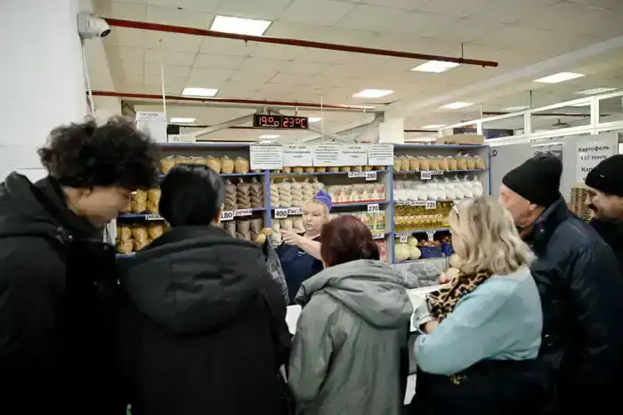 Аким области проверил цены на продукты питания (4)