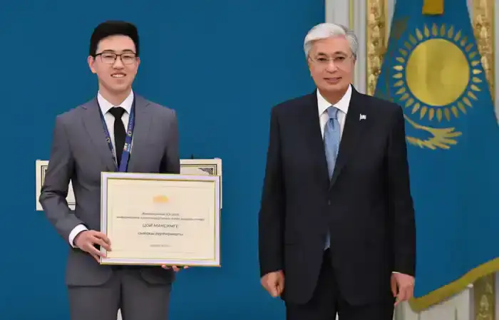 Максим Цой: звезда олимпиадного неба, сияющая на международной арене информатики