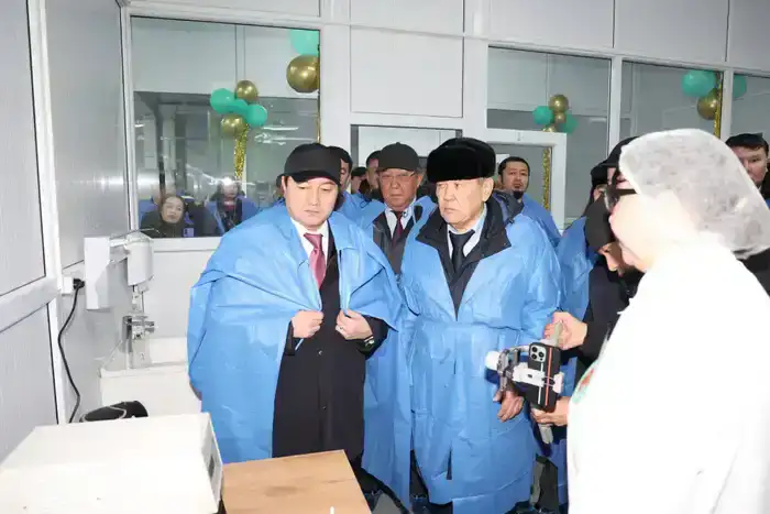 В Жанаозене открылся цех по производству сухого верблюжьего молока (5)