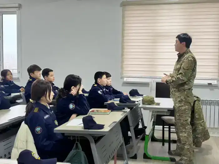 Проект «Юный спасатель» укрепляет культуру безопасности среди школьников (5)