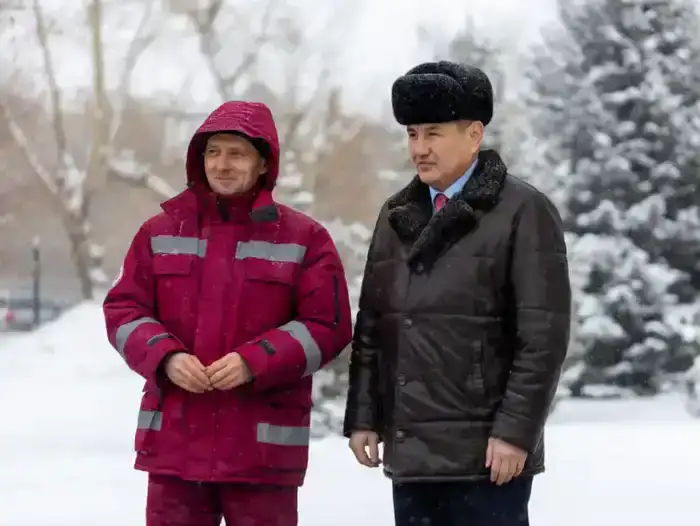 В ВКО поступили новые автомобили скорой помощи (5)