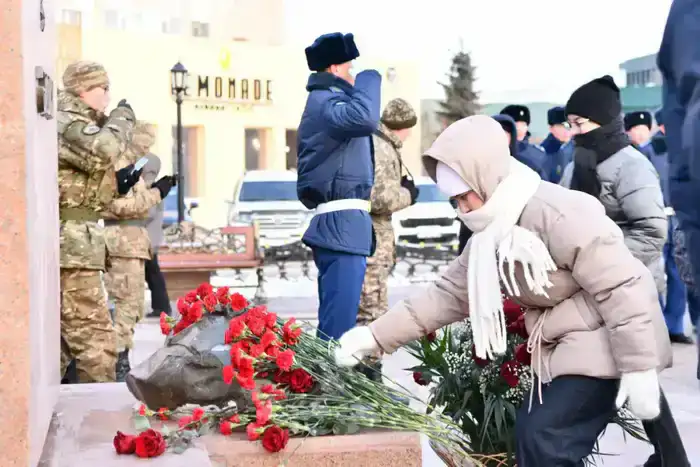 В Актюбинской области прошли мероприятия, посвященные памяти Алии Молдагуловой (8)
