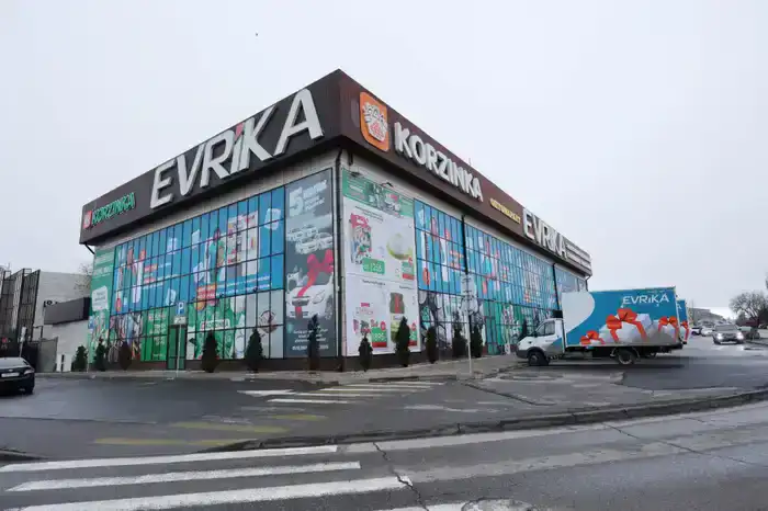 Ербол Карашукеев проверил цены в торговых сетях