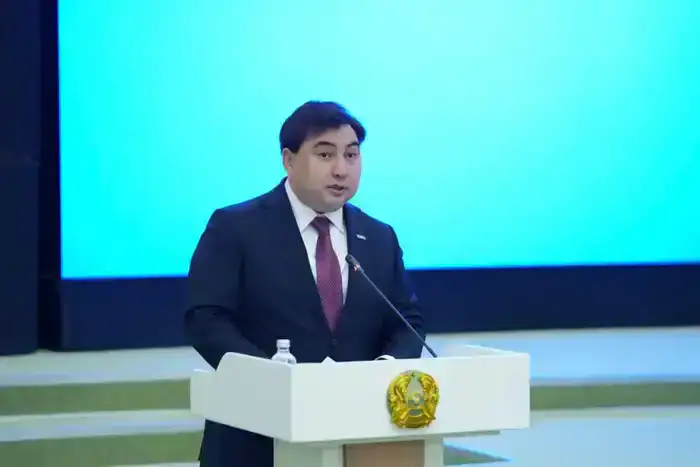 В Казахстане стартовала программа подготовки государственных служащих в области искусственного интеллекта для цифровой трансформации Шымкенте