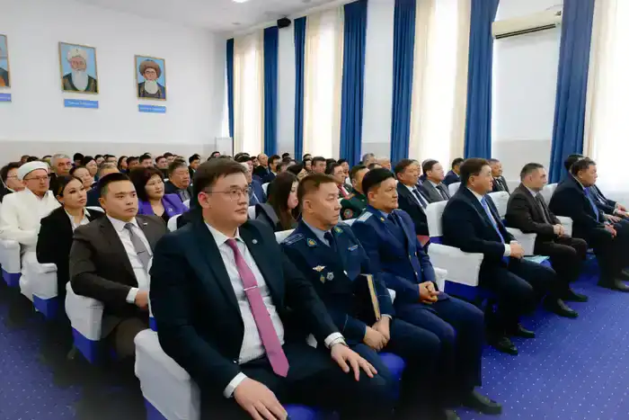 Новый аким Кербулакского района на фоне значительной поддержки: перспективы социально-экономического развития региона