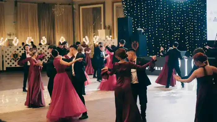 Кастинг на благотворительный бал в Караганде: возможности для молодежи и волонтеров в 2026 году