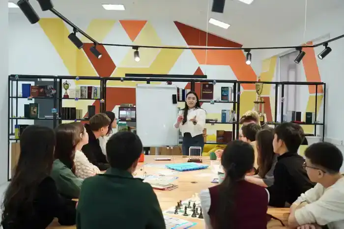 В Алматинской области подведены итоги мер по поддержке молодежи в 2025 году (7)