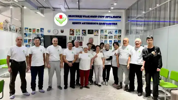 Столичные пенсионеры соревновались в армрестлинге (8)