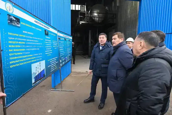 Аким Нурлыбек Налибаев поздравил коммунальщиков с наступающим Новым годом