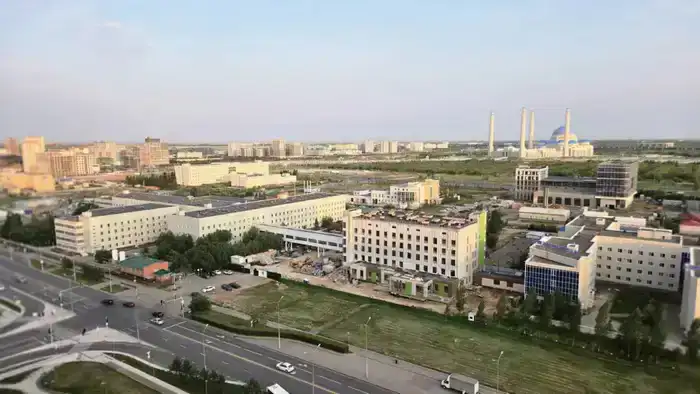 СТОЛИЦА — МЕГАПОЛИС, ГДЕ СОЧЕТАЕТСЯ СОВРЕМЕННАЯ МЕДИЦИНА И ПЕРЕДОВЫЕ ТЕХНОЛОГИИ. (3)