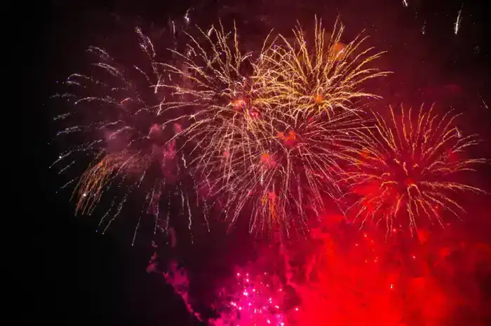 Салют в Астане: два места запуска