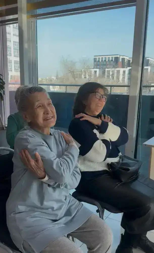 Музыкально-поэтический вечер «Снова душа поёт» прошёл в Центре активного долголетия Алматы (4)