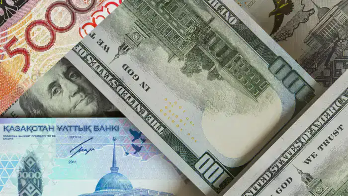 Тенге на валютном рынке: как казахстанская валюта танцует под музыку экономических изменений
