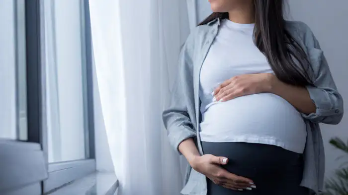 Суррогатное материнство: закон и тайные схемы на грани?