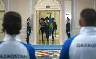 Спортсмены Казахстана успешно выступают на международных соревнованиях, поднимаясь на пьедестал почета