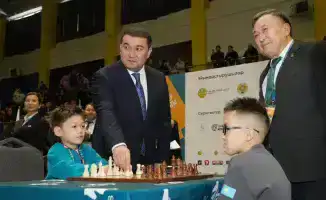 В Туркестане стартовал чемпионат Казахстана по шахматам среди юниоров с рекордным количеством участников