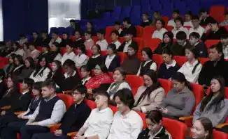 Компьютерная игра Qarzhy Saqshysy в Астане для студентов и школьников обучение финансовой безопасности