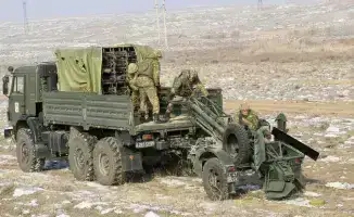Современные технологии на службе человечества: пресс-тур в Конаевском гарнизоне демонстрирует сотрудничество роботов и военных инженеров