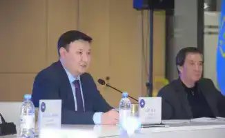 Важные дискуссии о внутренней политике Казахстана на заседании Ассамблеи народа в Туркестане