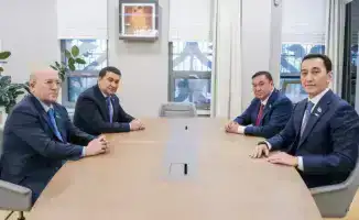 Обсуждение социально-экономического развития региона и инвестиционных проектов в Туркестанской области